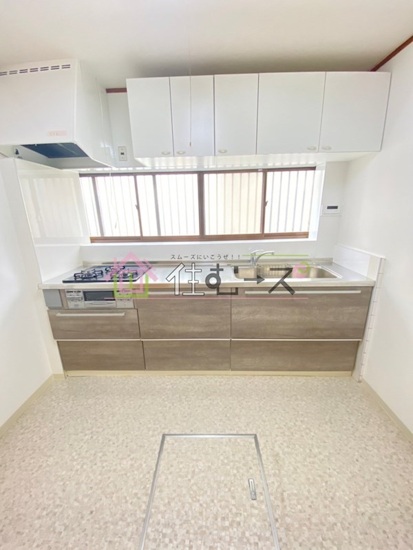 小路東3丁目戸建 キッチン