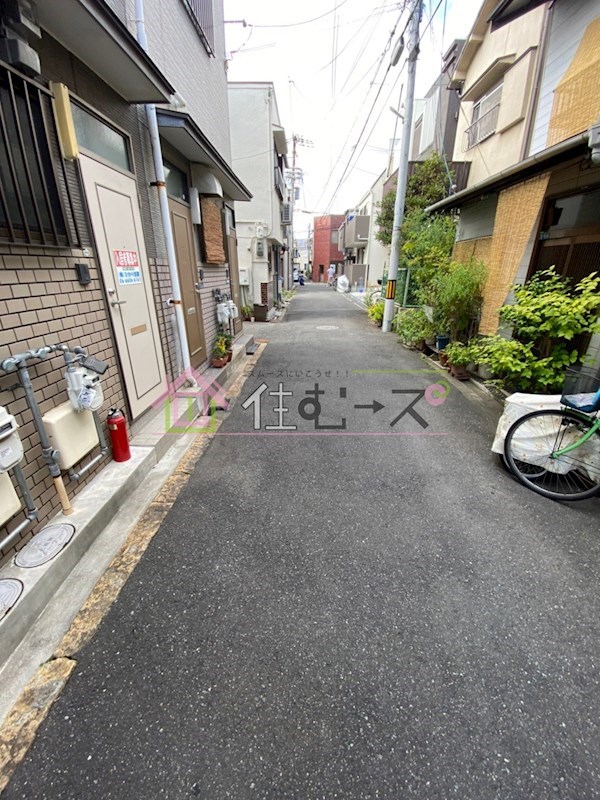 橘貸家　B棟 ロビー
