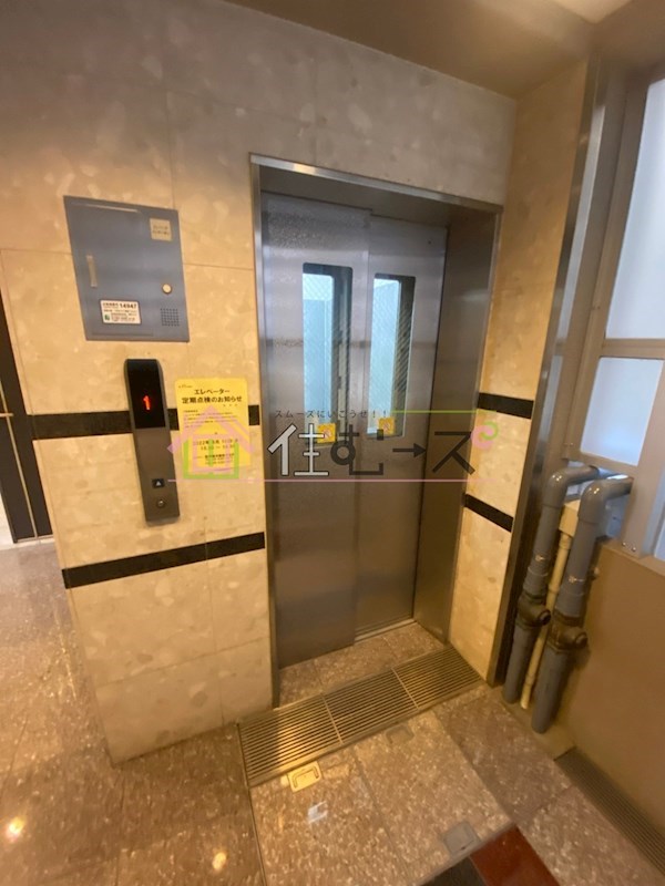 ACTY北堀江 玄関