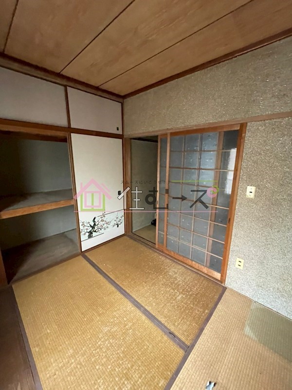 流町3丁目貸家 リビング