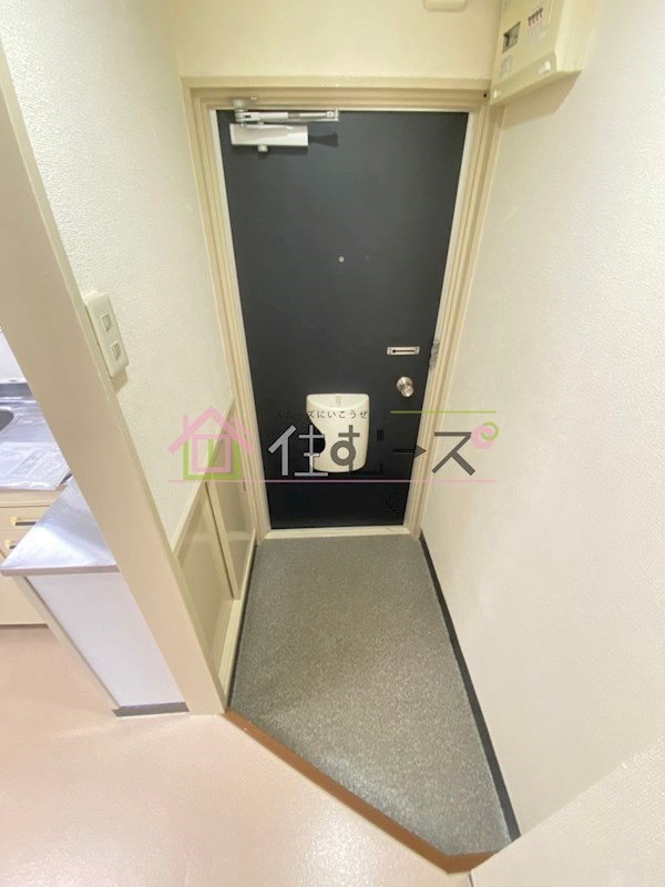 三洋ビル 玄関