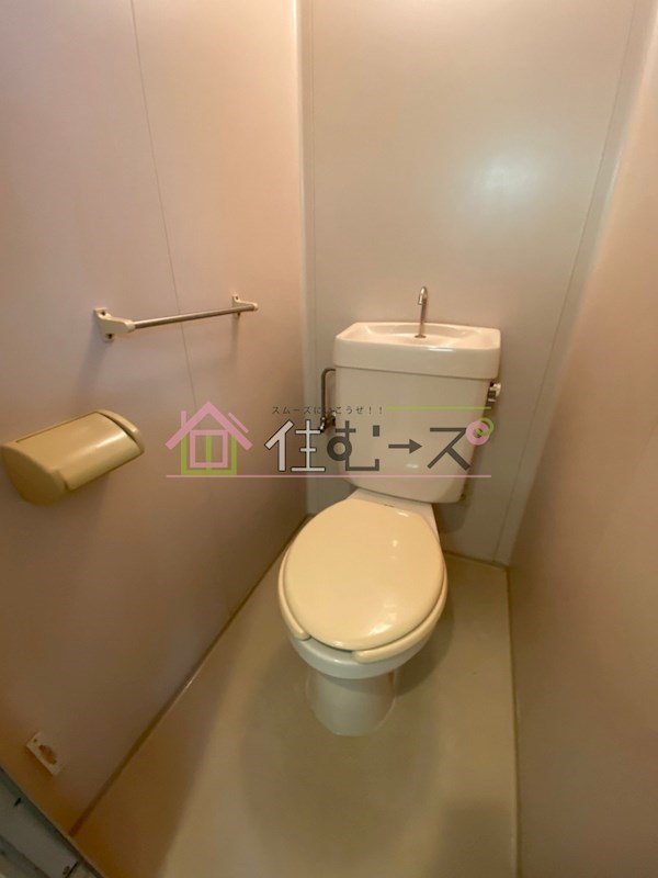 FIVEONE トイレ