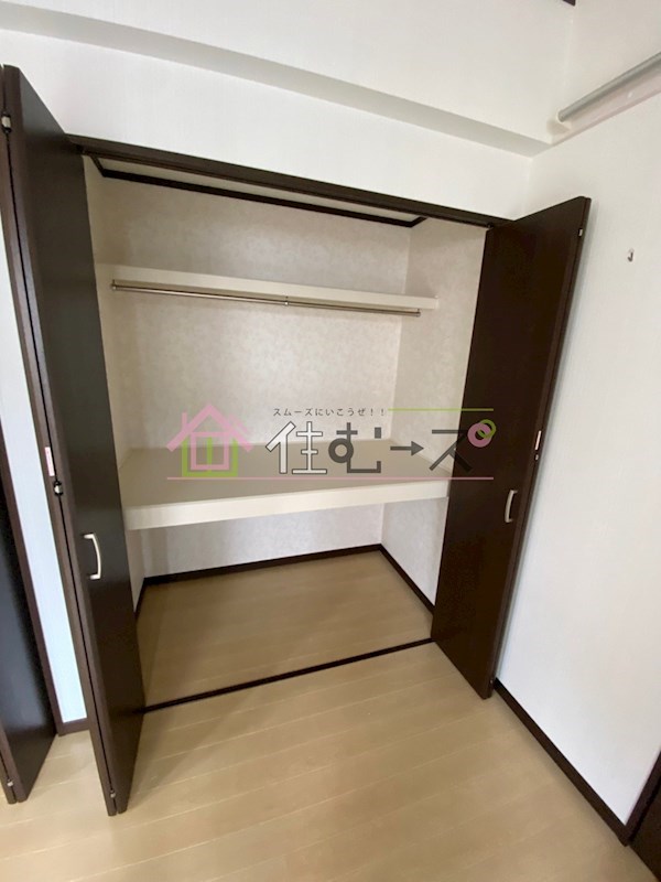 恵美須西2丁目戸建 収納