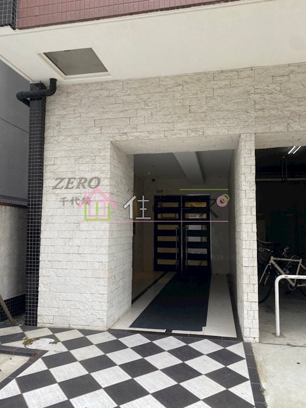 ZERO千代崎 エントランス