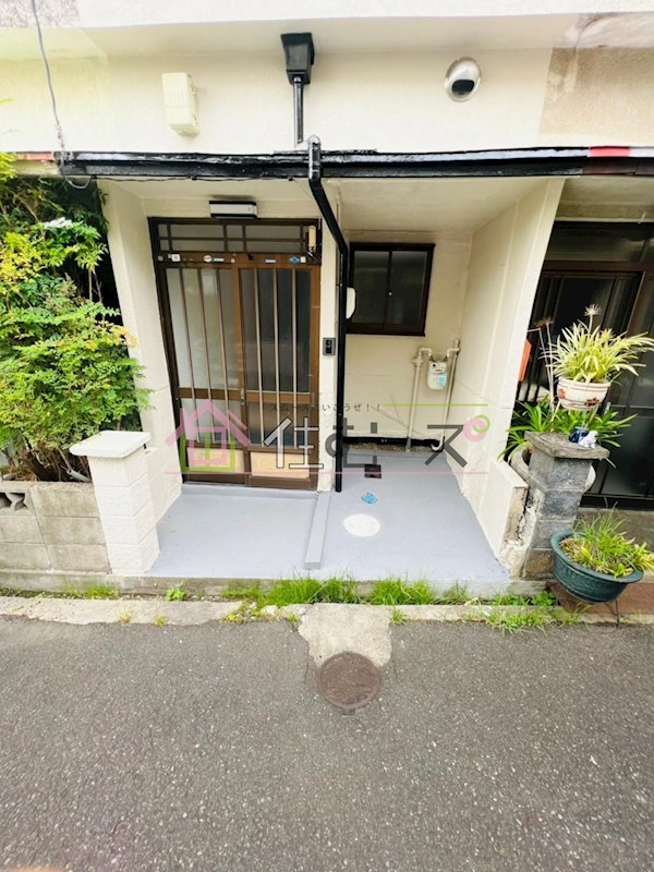 北条戸建 エントランス