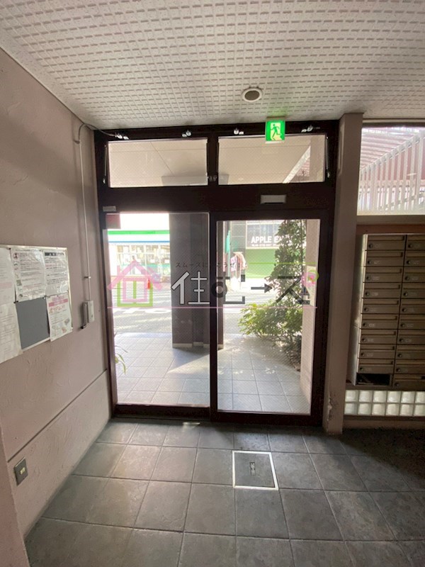鶴橋末広ビル ロビー