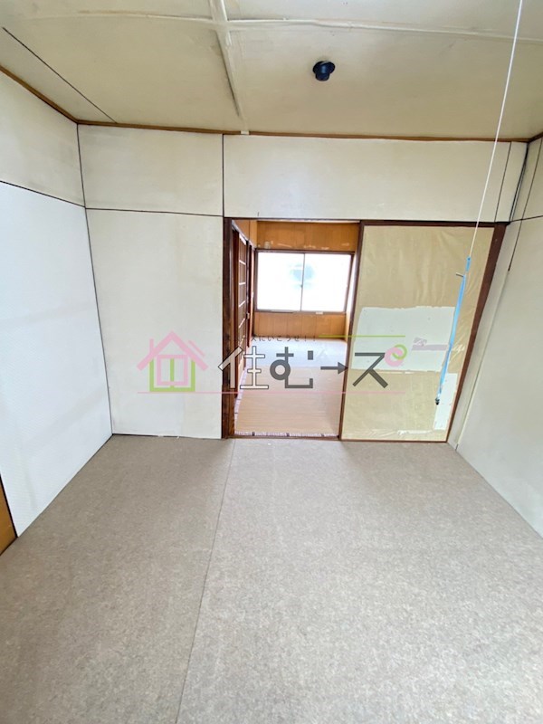 大今里南6丁目貸家 リビング