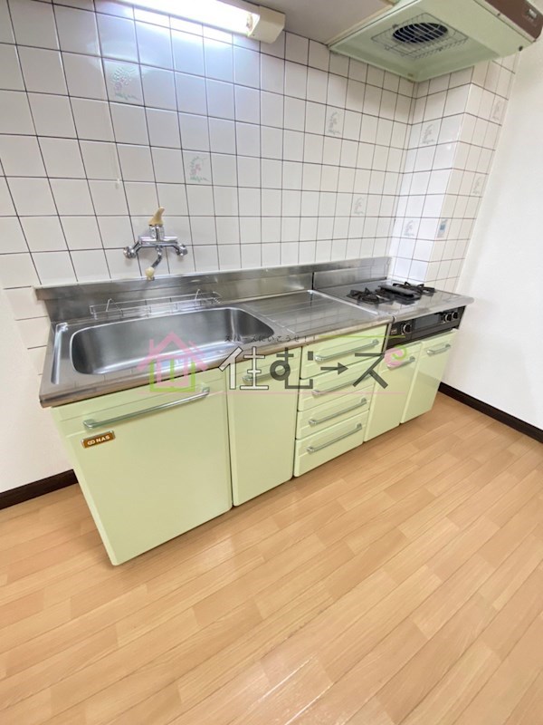 グローリーハイツ東成 キッチン
