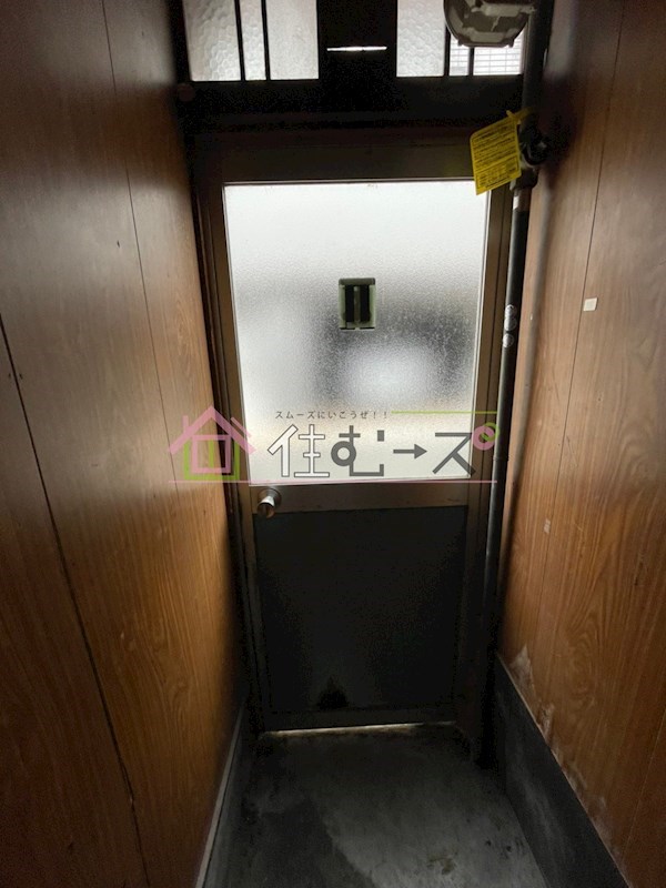 長橋ハイツ 玄関