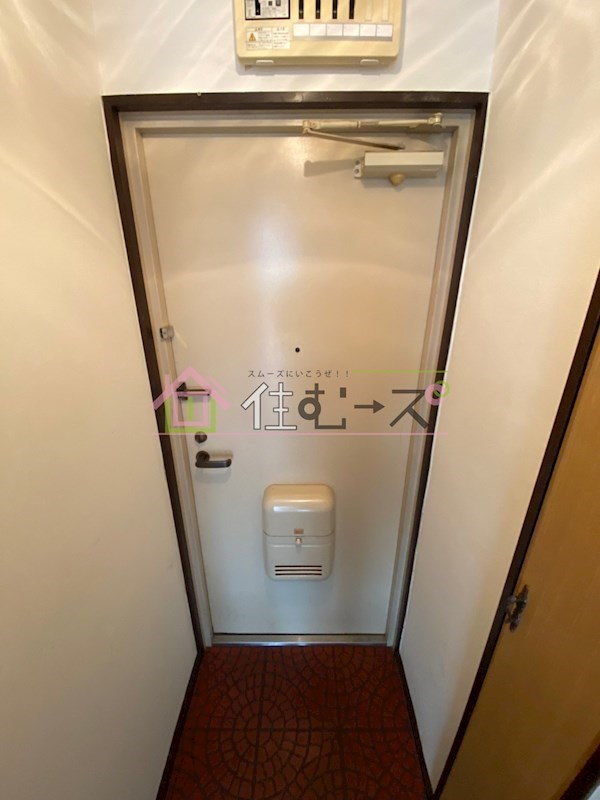 グローリーハイツ東成 玄関