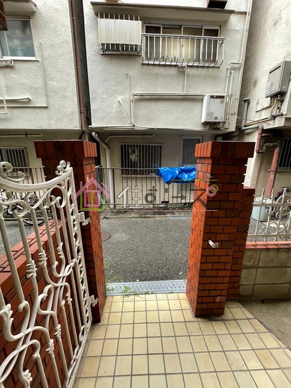 諏訪1丁目貸家 ロビー