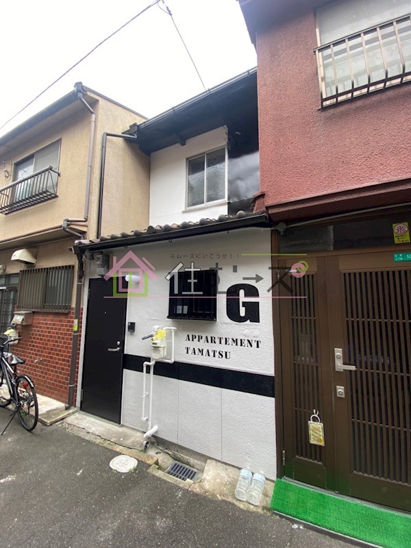 ゲーミングハウス玉津 外観