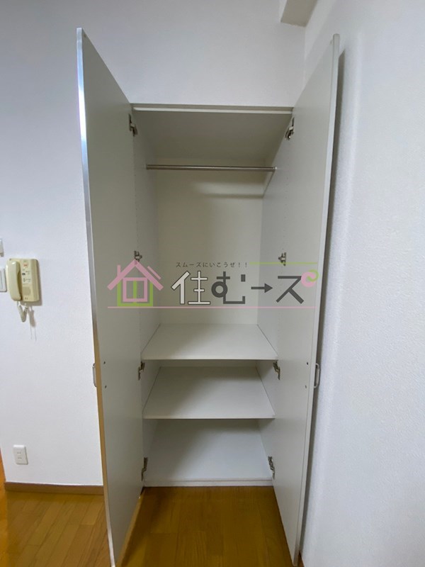 アスリート本町西 収納