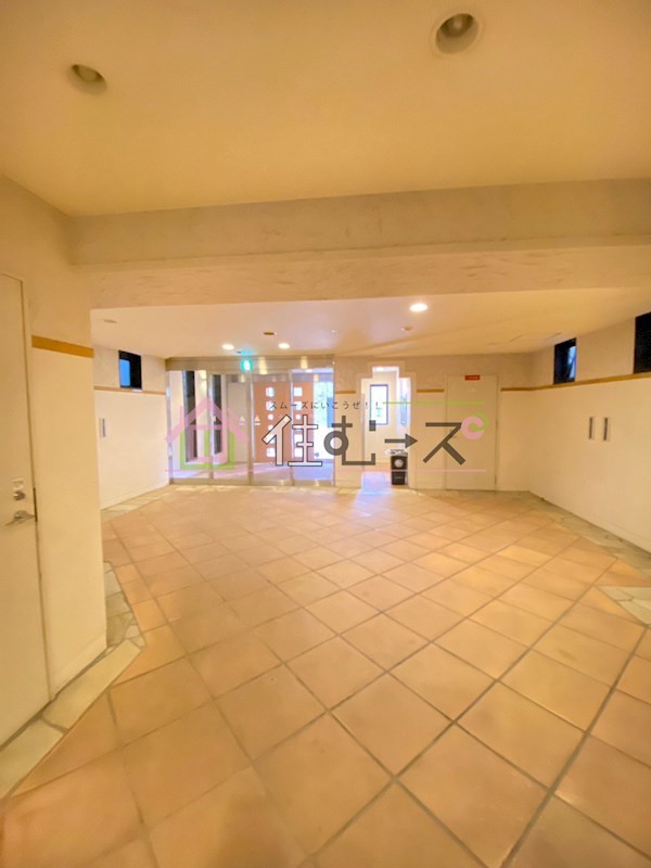 アスリート本町西 ロビー