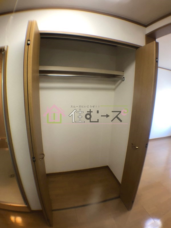 エスタバウ南堀江A棟 収納