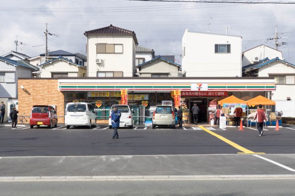 アーバンハウス ｾﾌﾞﾝｲﾚﾌﾞﾝ 枚方渚西2丁目店