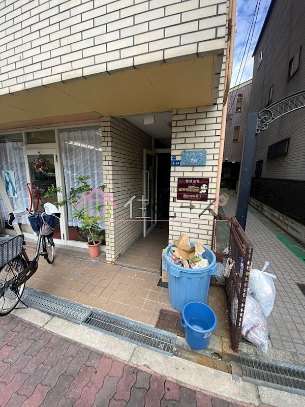 ヴィラース旭 エントランス