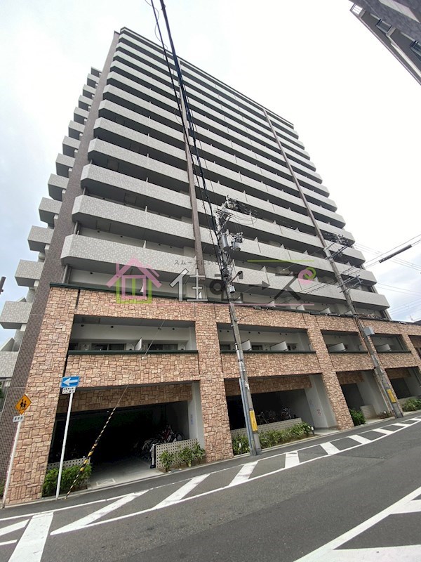スプランディッド難波 外観
