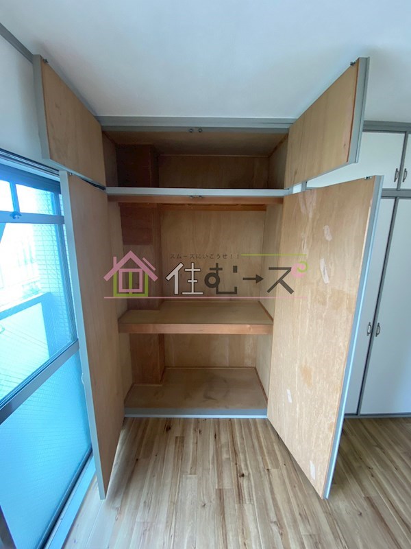 一楽マンション 収納