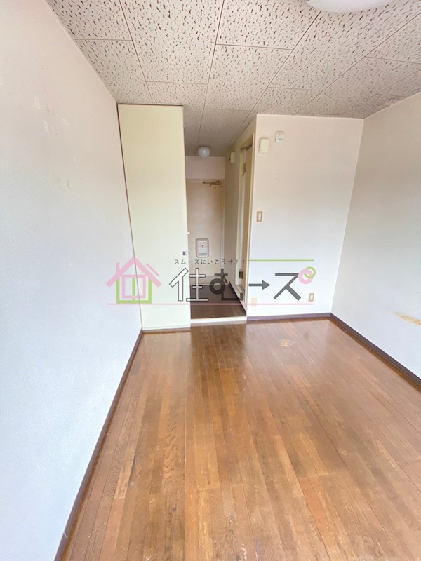 ヴィラース旭 リビング