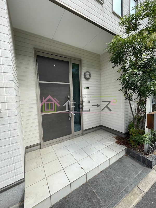 鴫野東2丁目戸建 エントランス