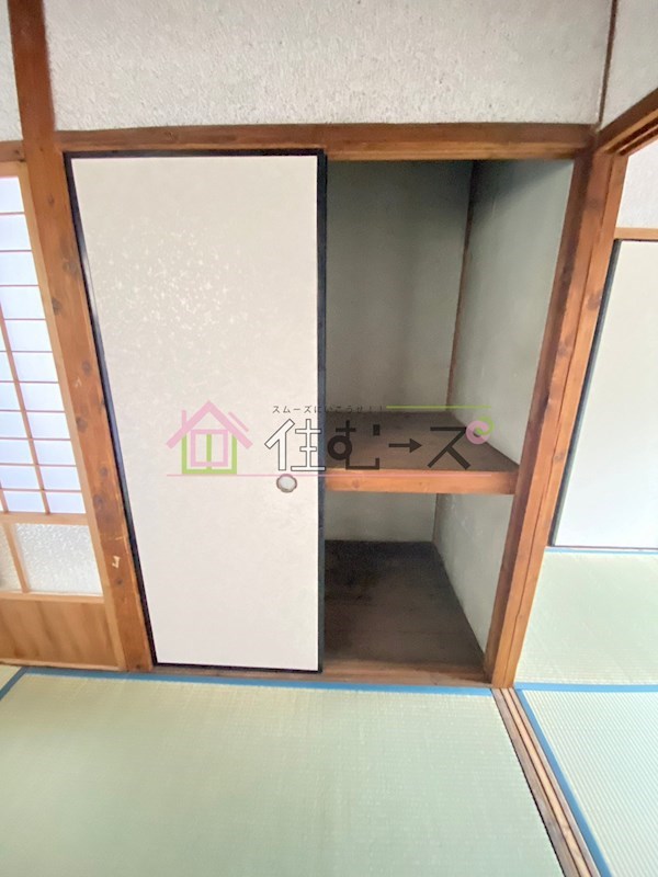 太子橋１丁目貸家　右端 収納