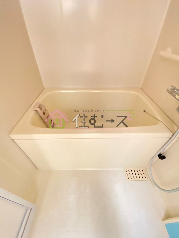 太子橋１丁目貸家　右端 風呂画像