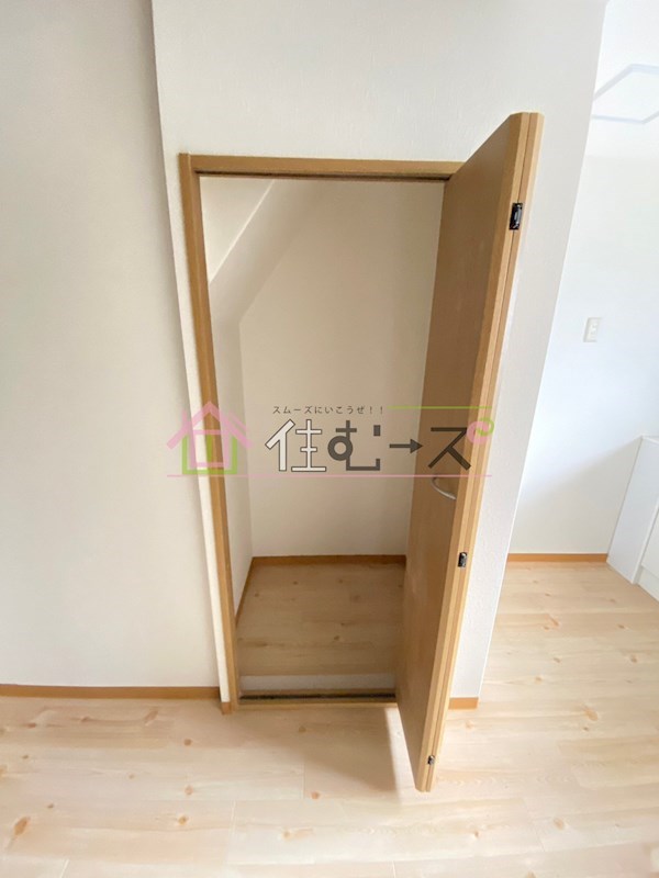 戎本町テラスハウス 収納