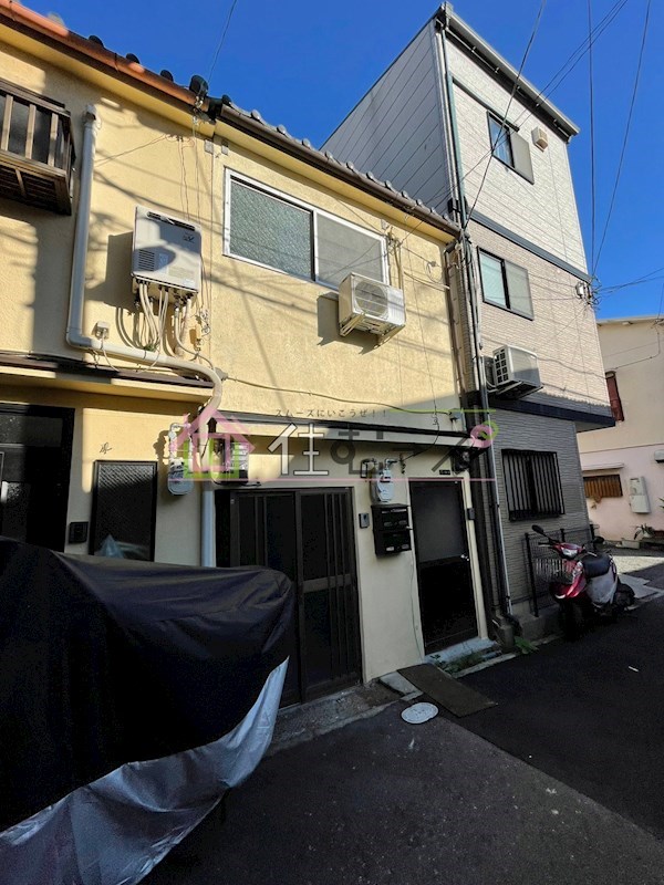 小路東テラス 外観