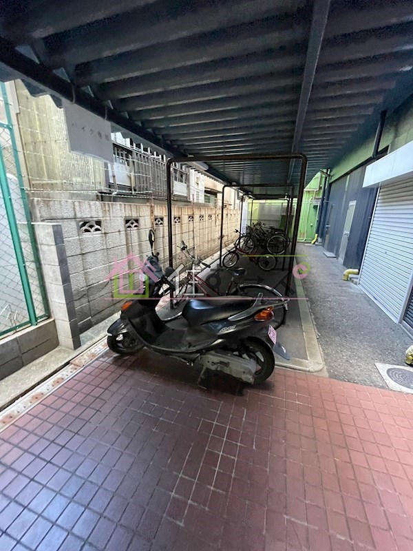 シャロス浅川 その他